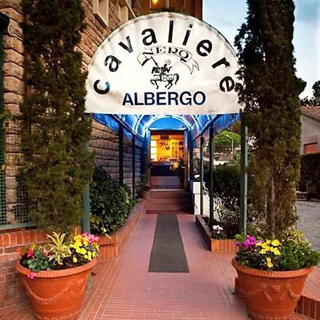 Hotel Il Cavaliere Nero 2*